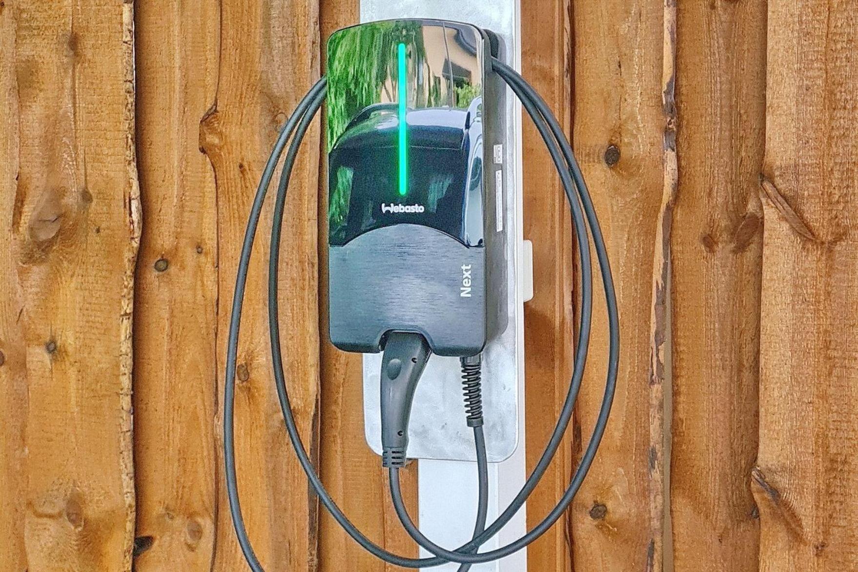 Ferienwohnung Am Park Mit E-Autoladestation 吕本瑙 外观 照片